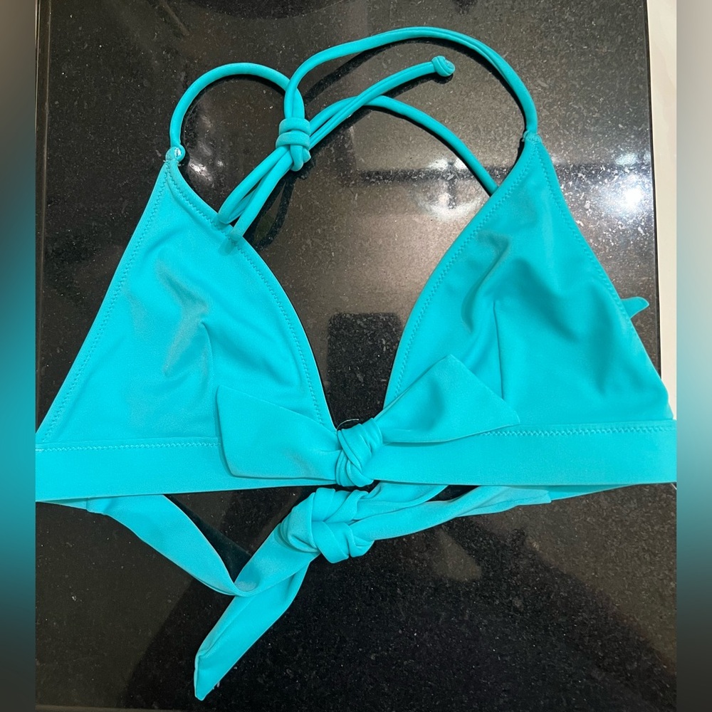 Victorias Secret bikini halter top. 34A xs/s